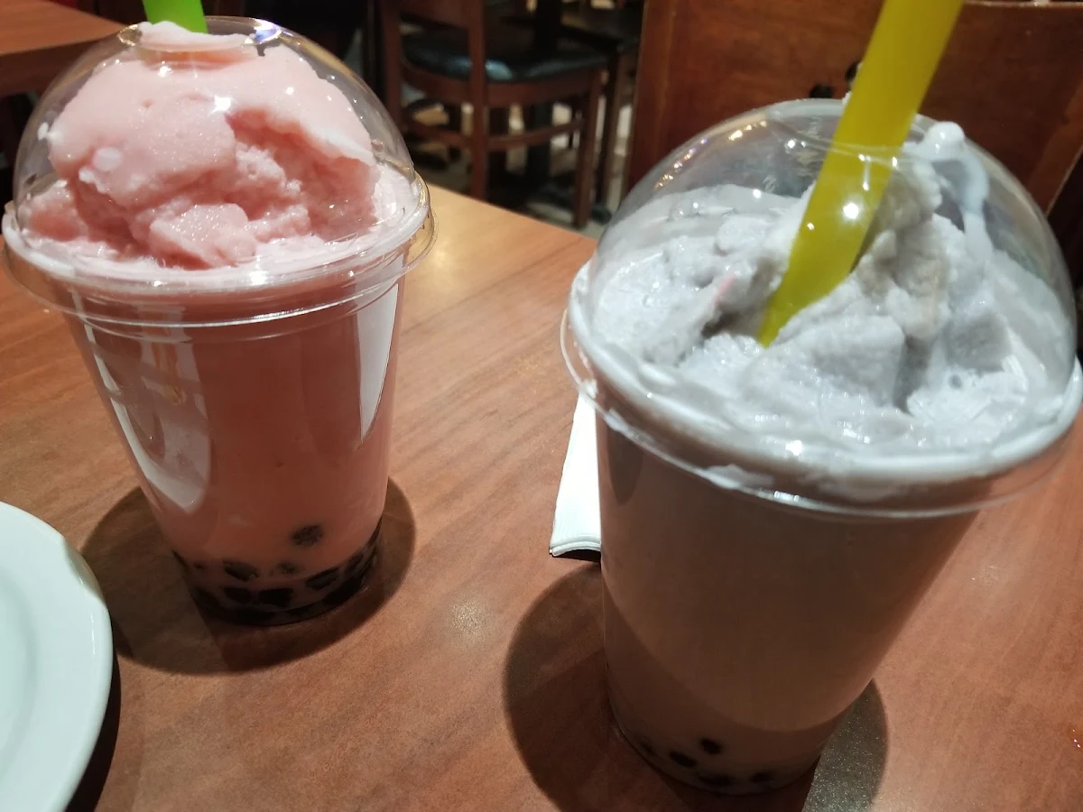 Slush Milk Tea with Tapioca Pearls
