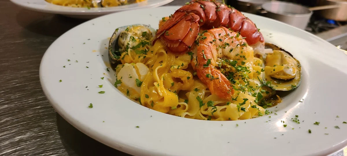 Safron Seafood Pasta