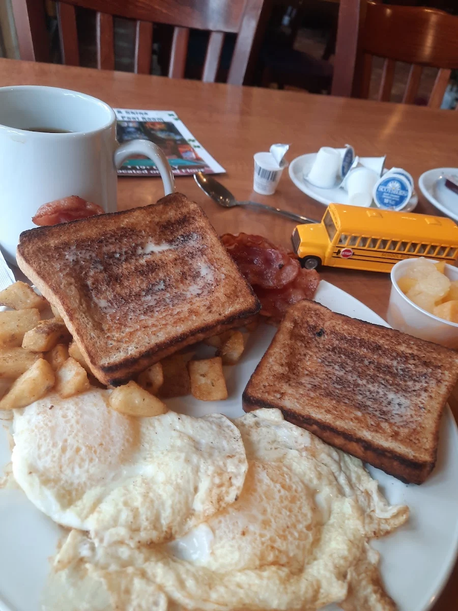 Breakfast Plate, Paddy's Irish Brewpub & Rosie's Restaurant