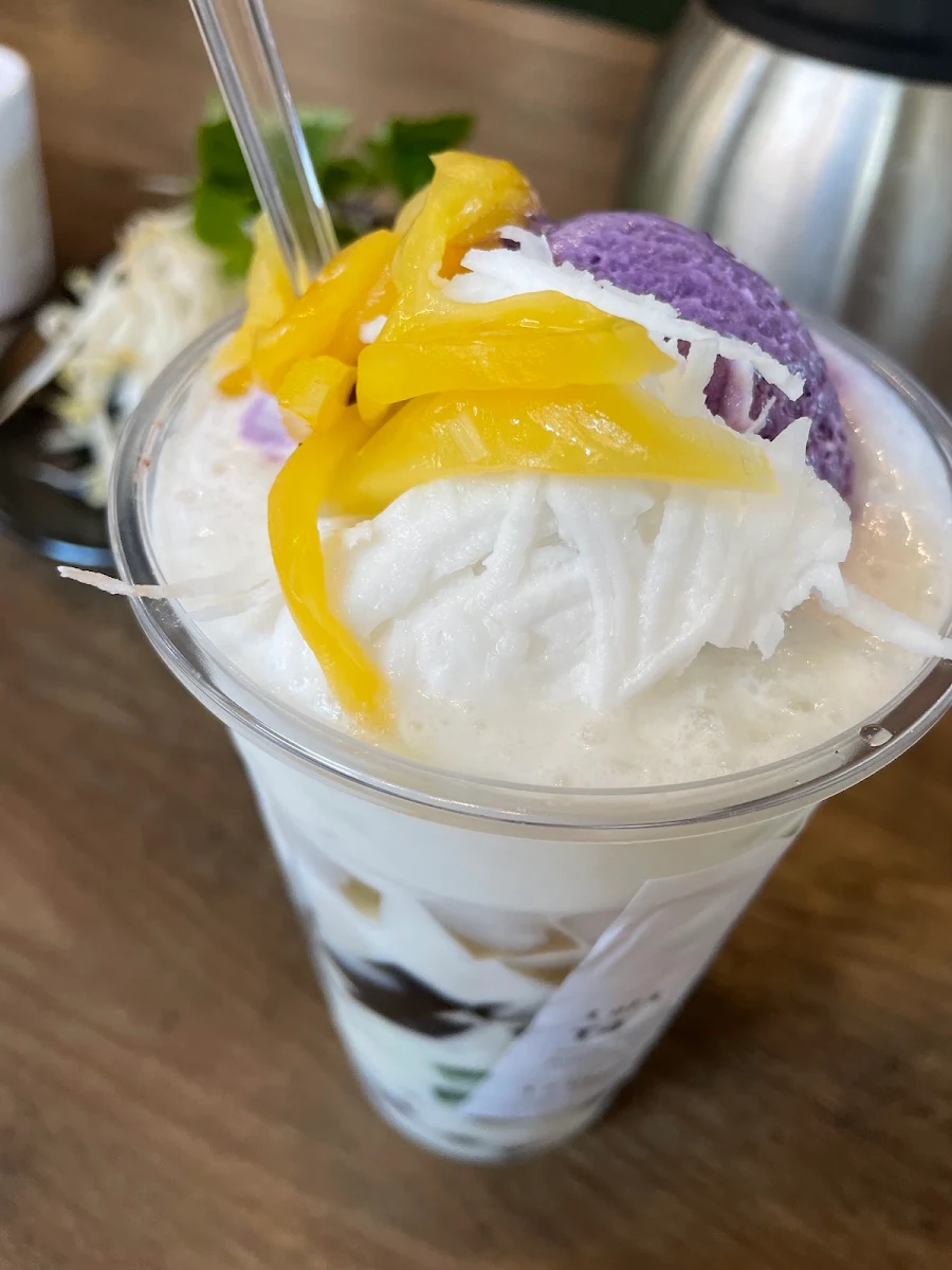 Avocado Mung Bean Coconut Cream Trist
