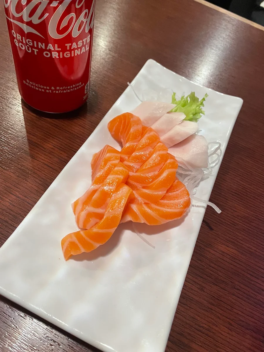Salmon Sashimi