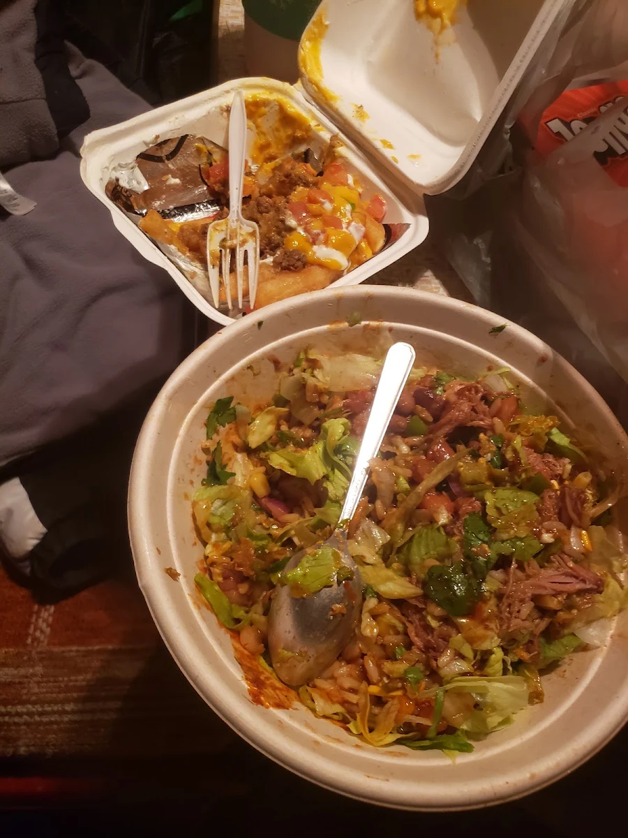Pulled Pork Burrito Bowl and Extreme Fries