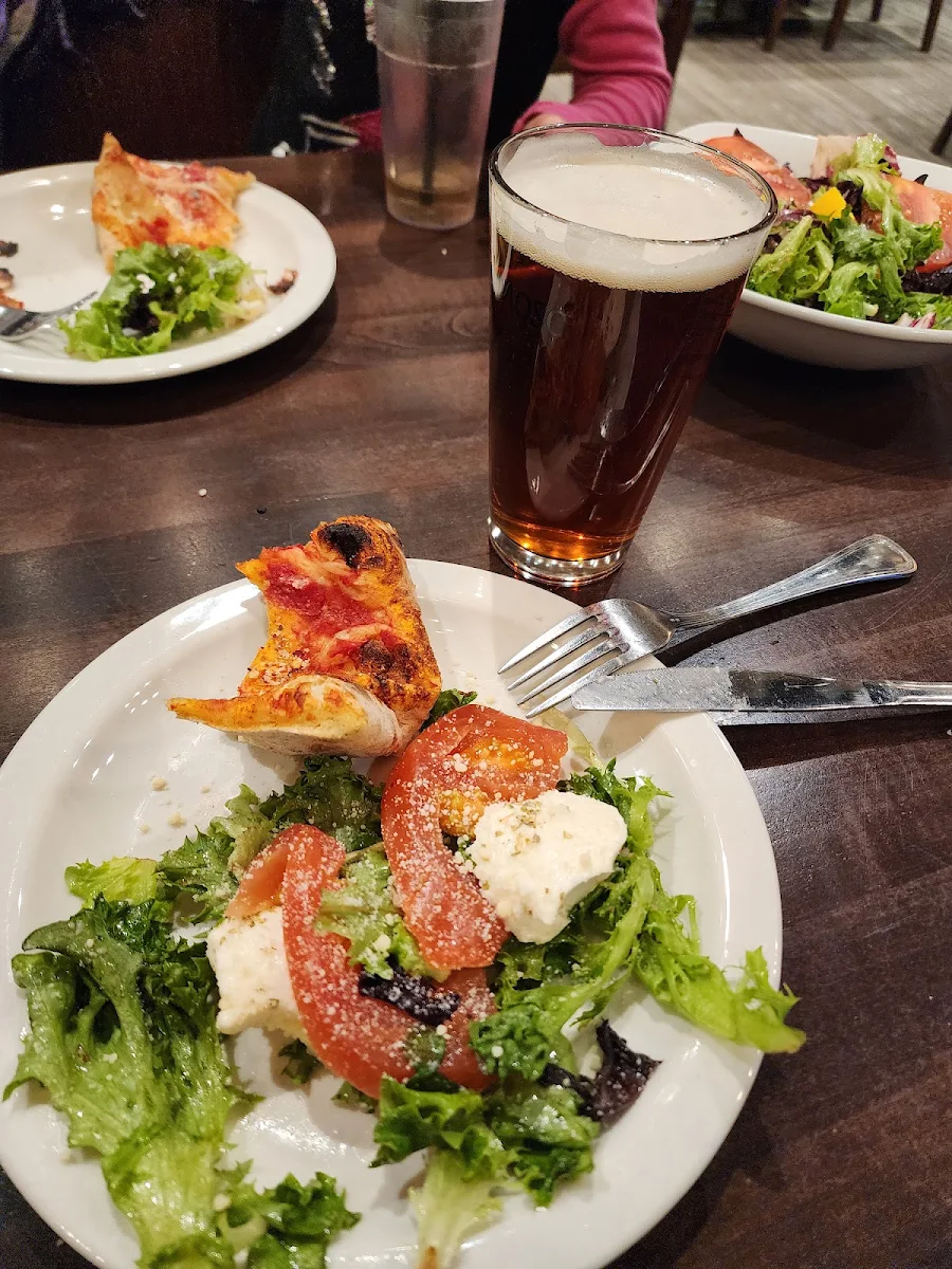 Famoso Salad