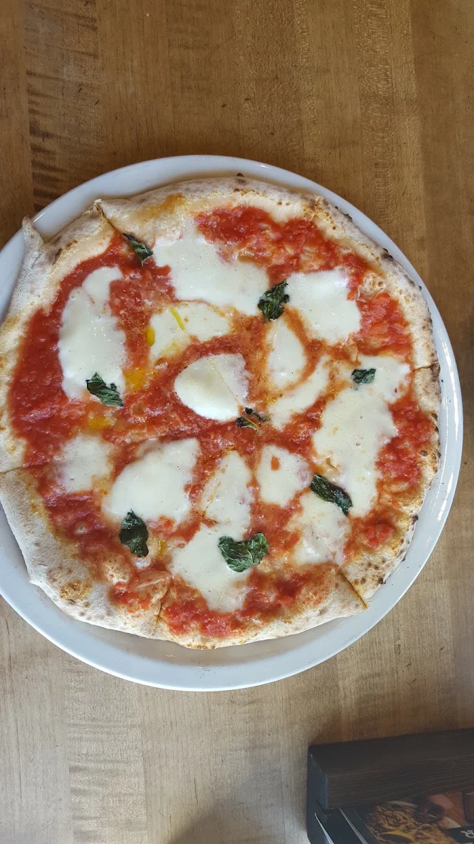 Pizza Margherita
