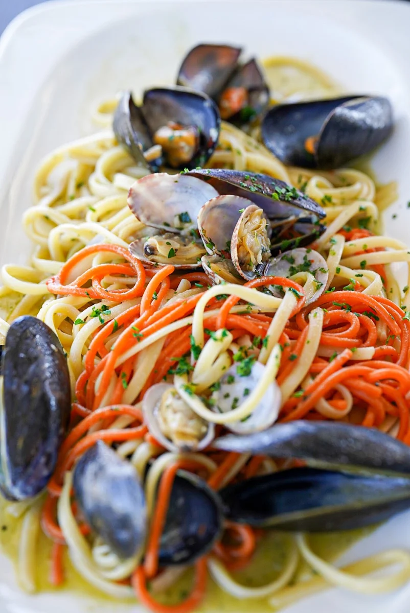 Linguine Di Gragnano Cozze Vongole E Peperoncini