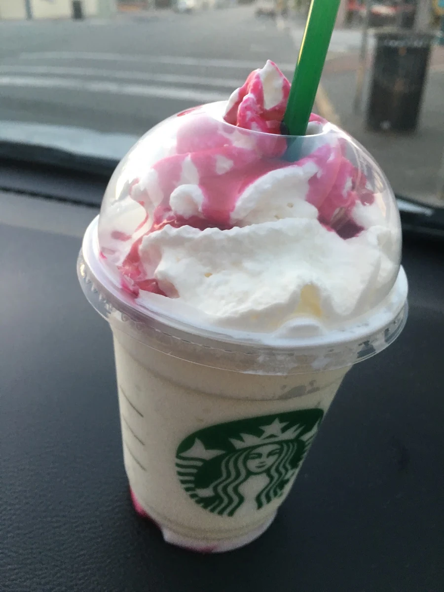 Strawberry Crème Frappuccino Blended Beverage