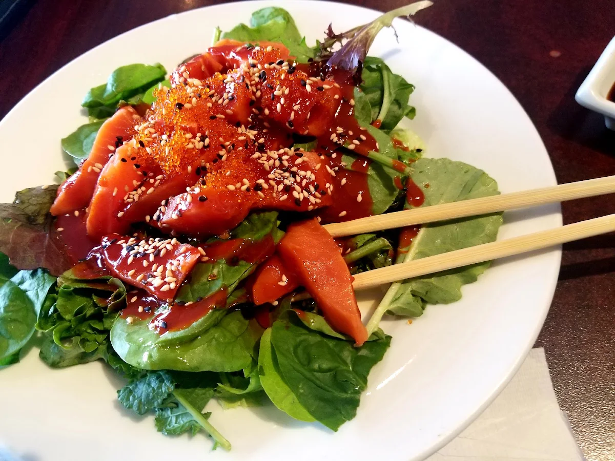 Spicy Salmon Sashimi