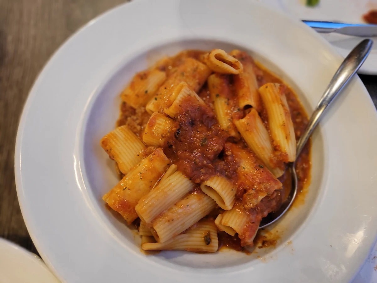 Rigatoni Bolognese