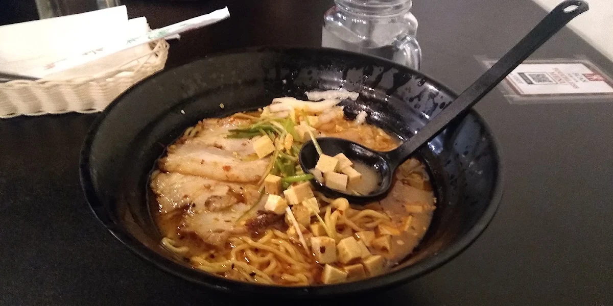 Spicy Garlic Ramen w Napa Cabbage & Five Spice Tofu