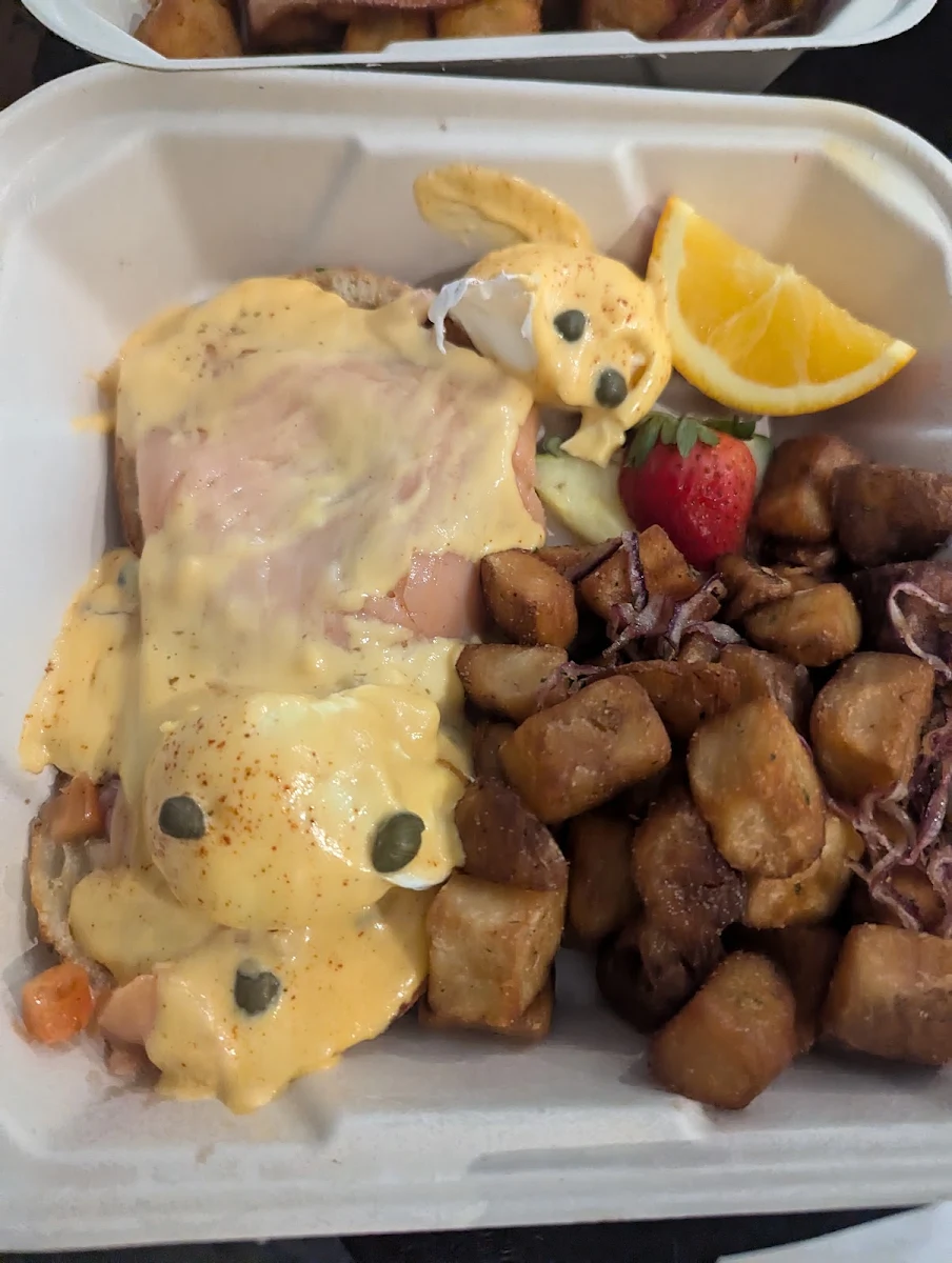 Salmon Benedict