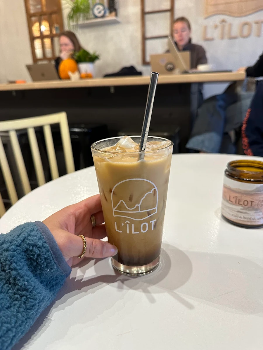 Latté Glacé Lavande
