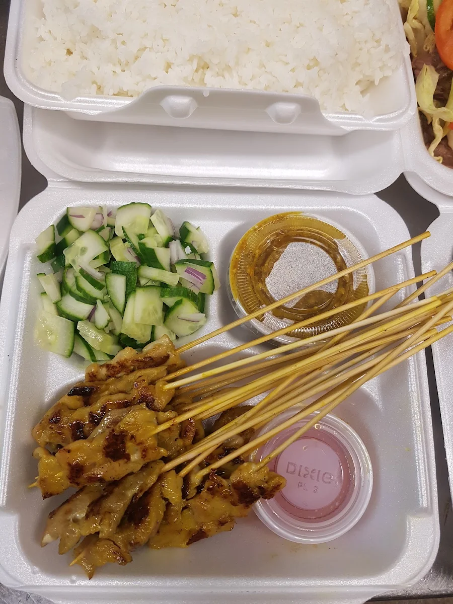 Guy Satay