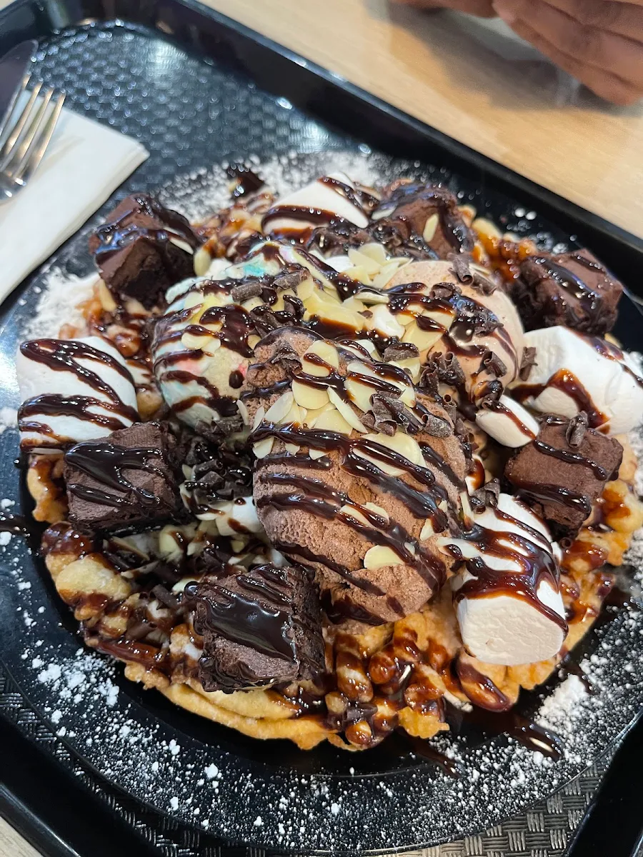 Highlights, D Spot Desserts Pickering