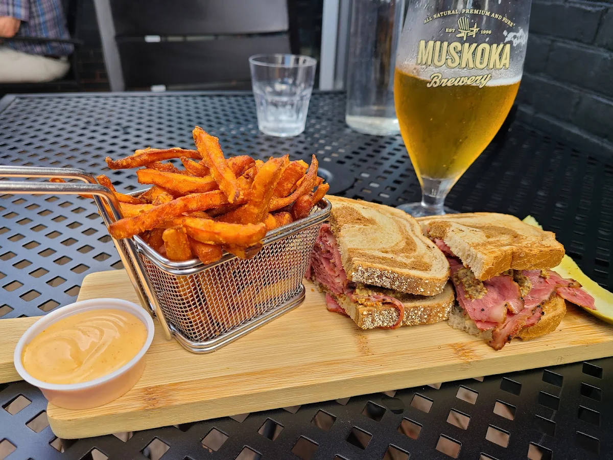 Montreal Smoked Meat Sandwich w Sweet Potato Fries