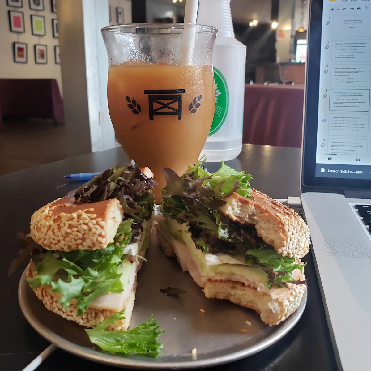 Turkey Apple Brie Bagel Sandwich