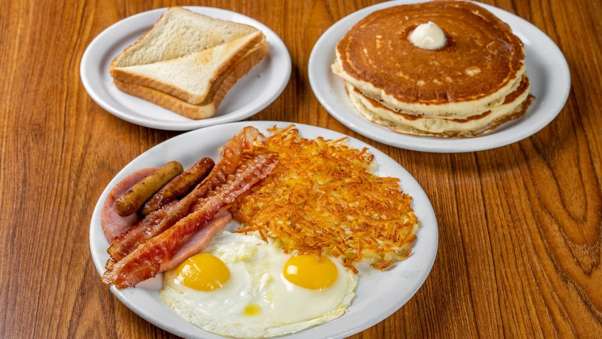Scrambled Eggs & Cheddar Breakfast