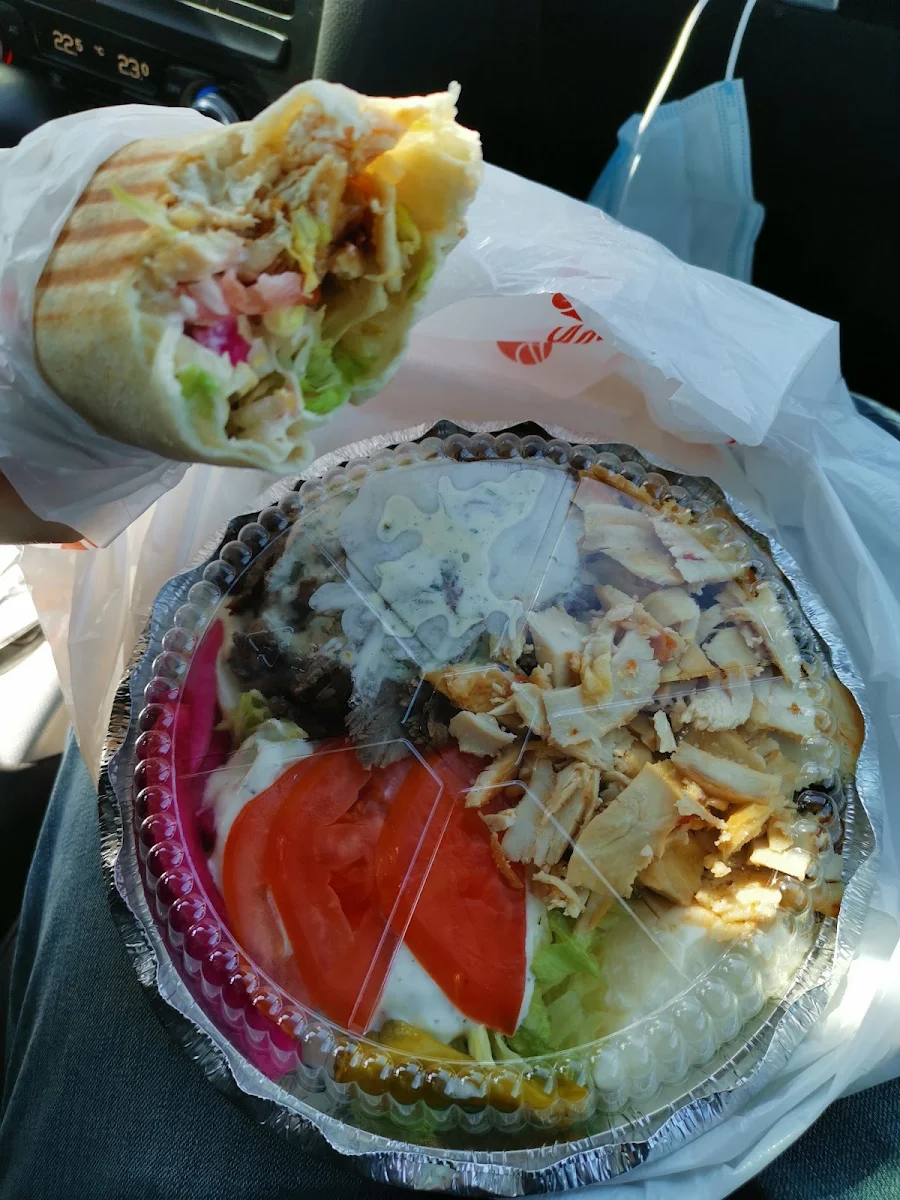 Assiette Mixte & Pita Shish Taouk