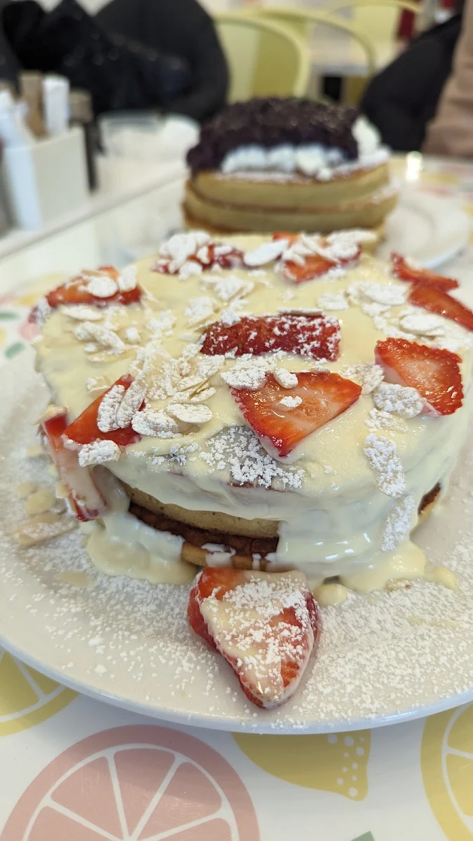 White Chocolate Strawberry Pancakes
