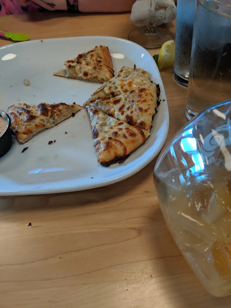Bandera Bread, Boston Pizza
