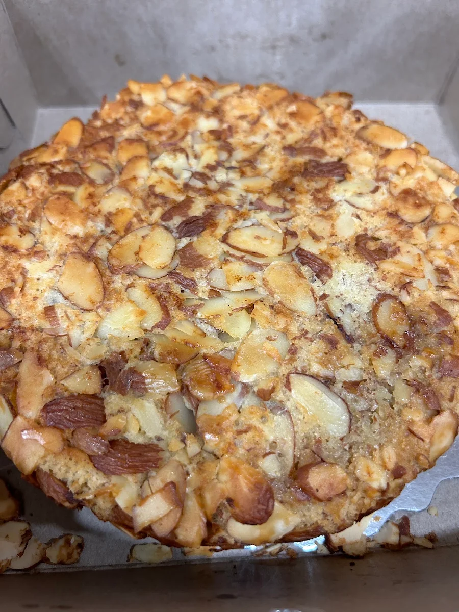 Almond Cake 1