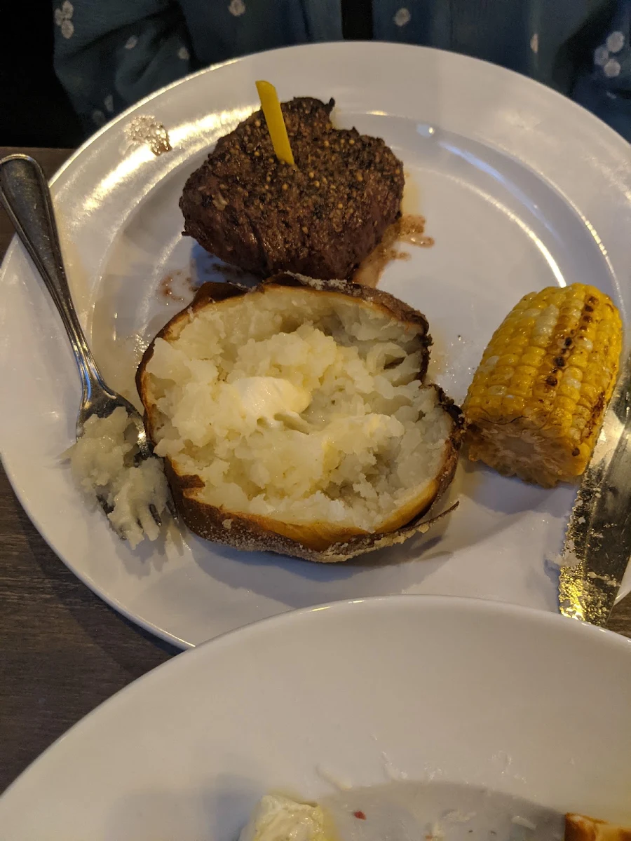 7 Oz Top Sirloin Steak and Baked Potato