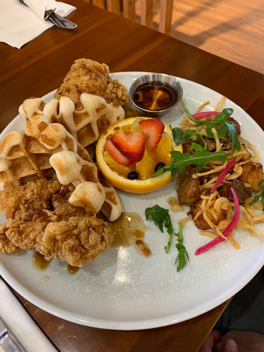 Chicken & Waffle