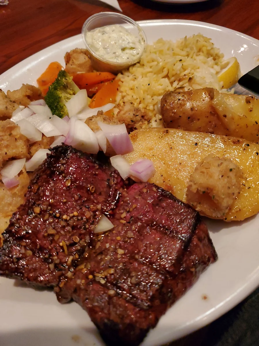 Steak & Calamari