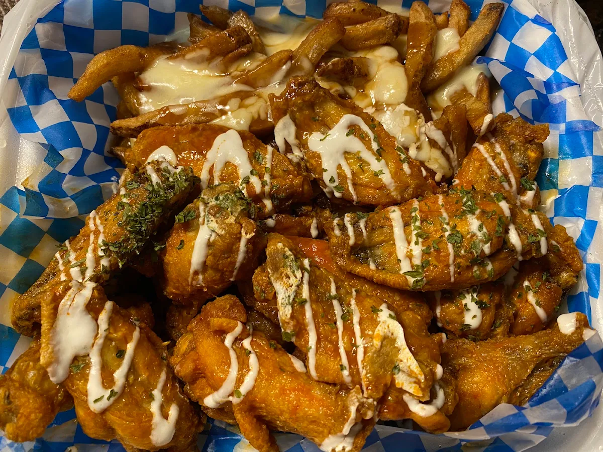 Standard Poutine, Enchanted Poutinerie