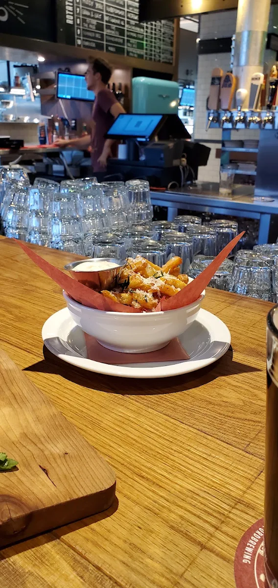 Proper Poutine