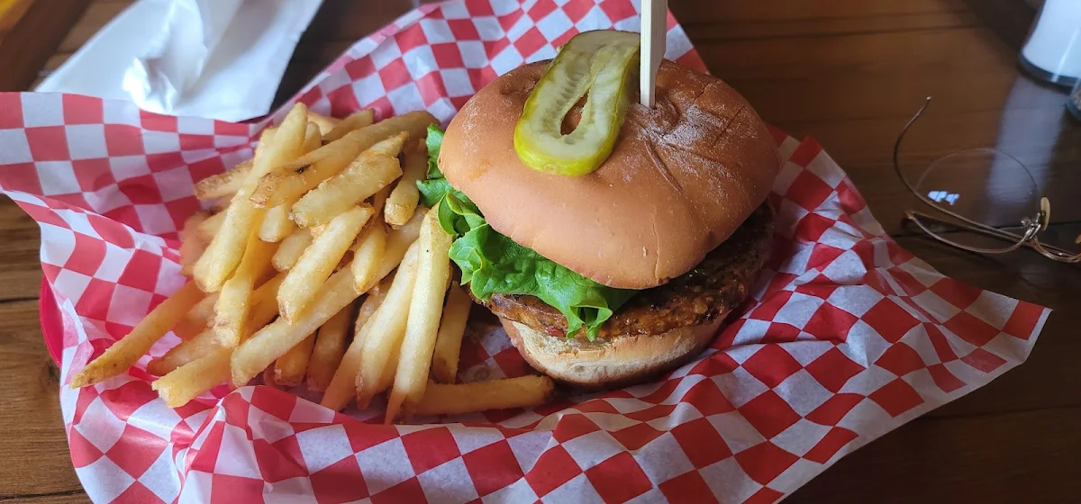 17 Mile Burger with Fries