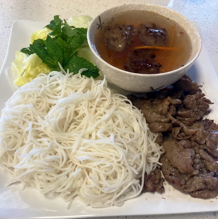 Special Vermicelli Dish Bun DAC Biet