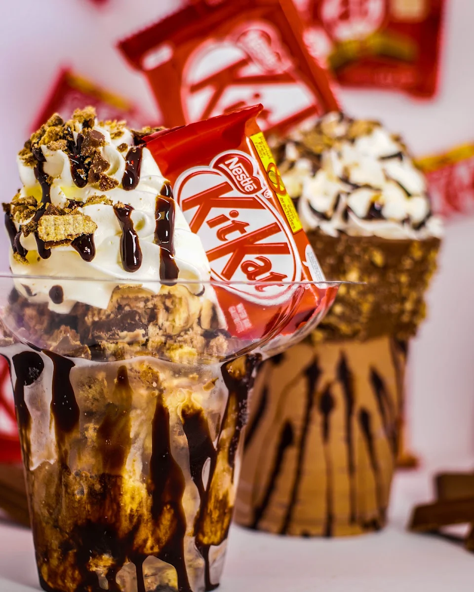 Kit Kat Break Sundae