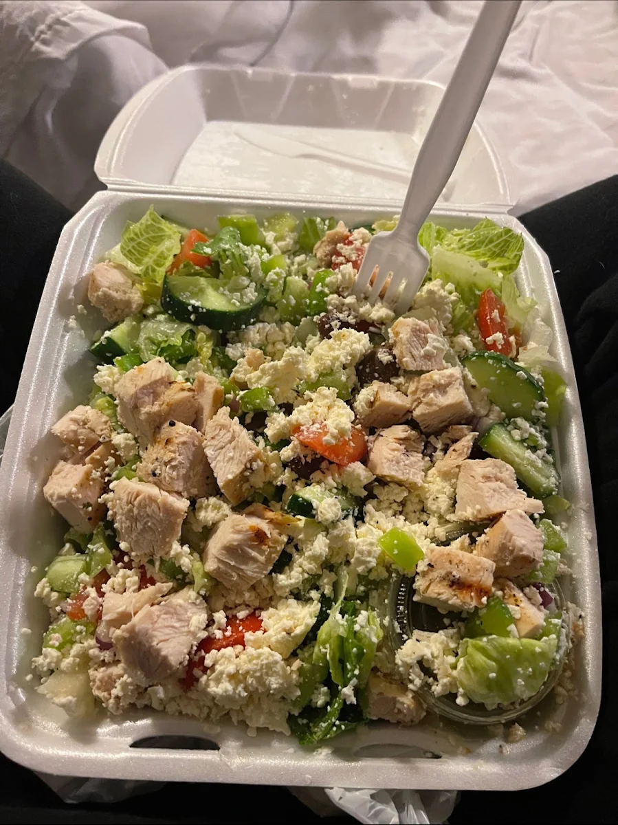 Greek Salad with Chicken