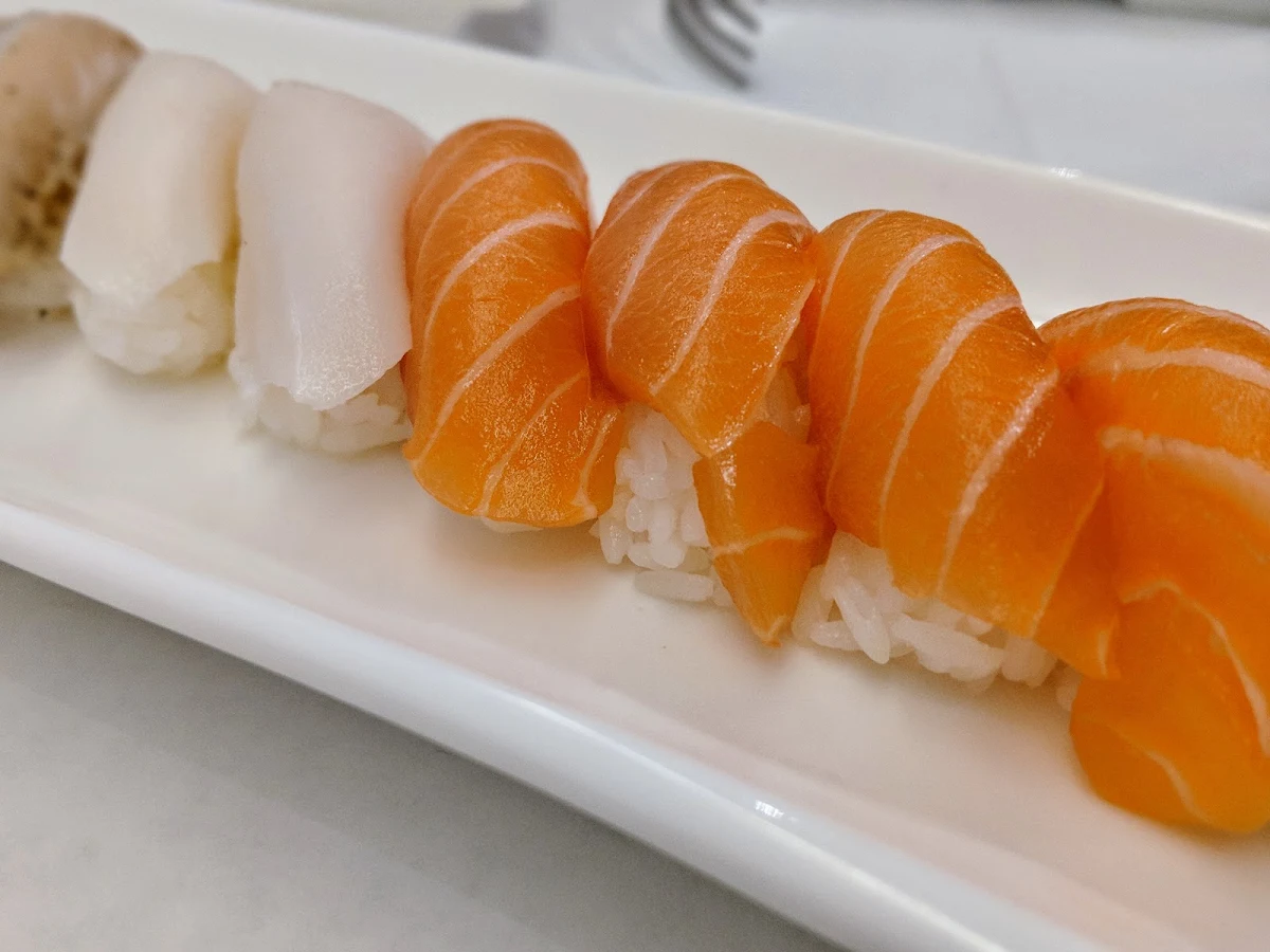 Salmon Sushi