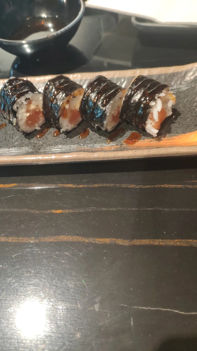 Tuna Sushi Pizza