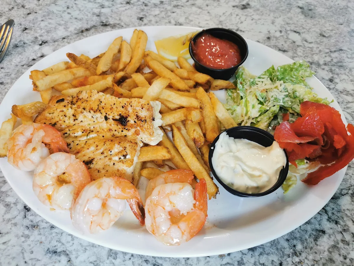 Seafood Combo Platter