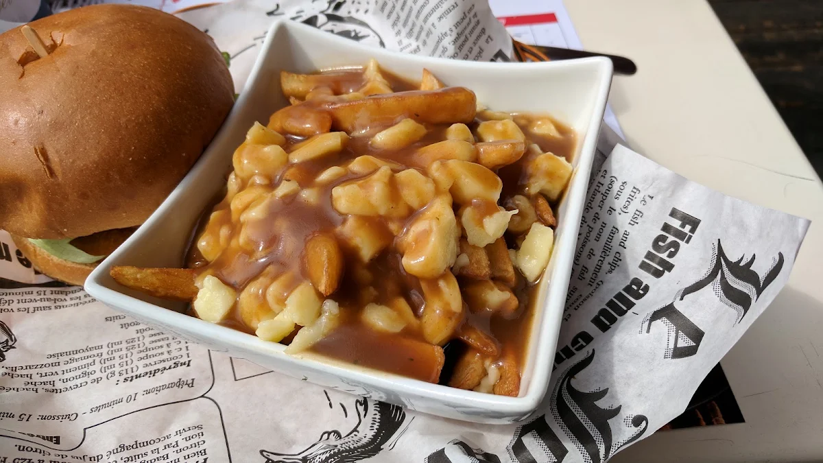 Poutine Classique Classic Poutine, La Grande Terrasse
