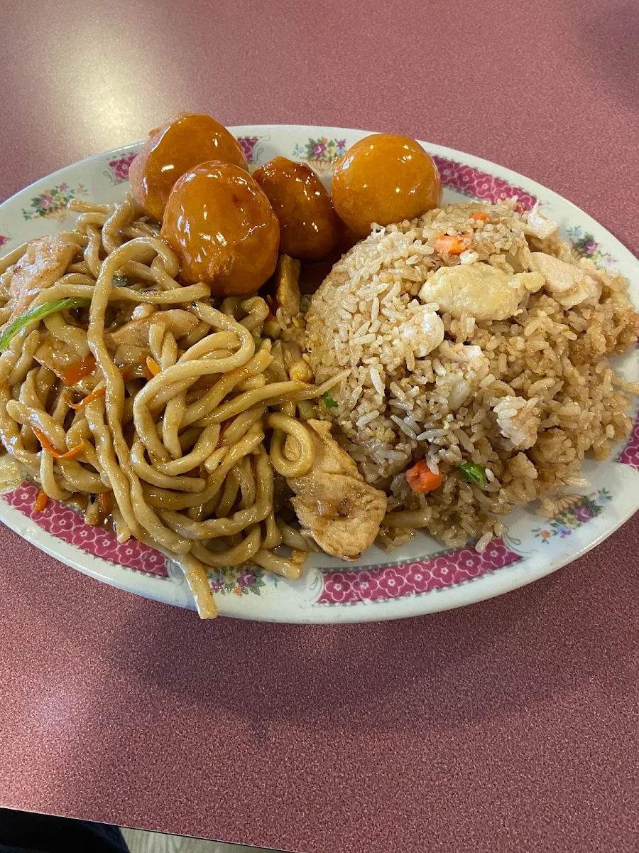 Chicken Balls and Noodles