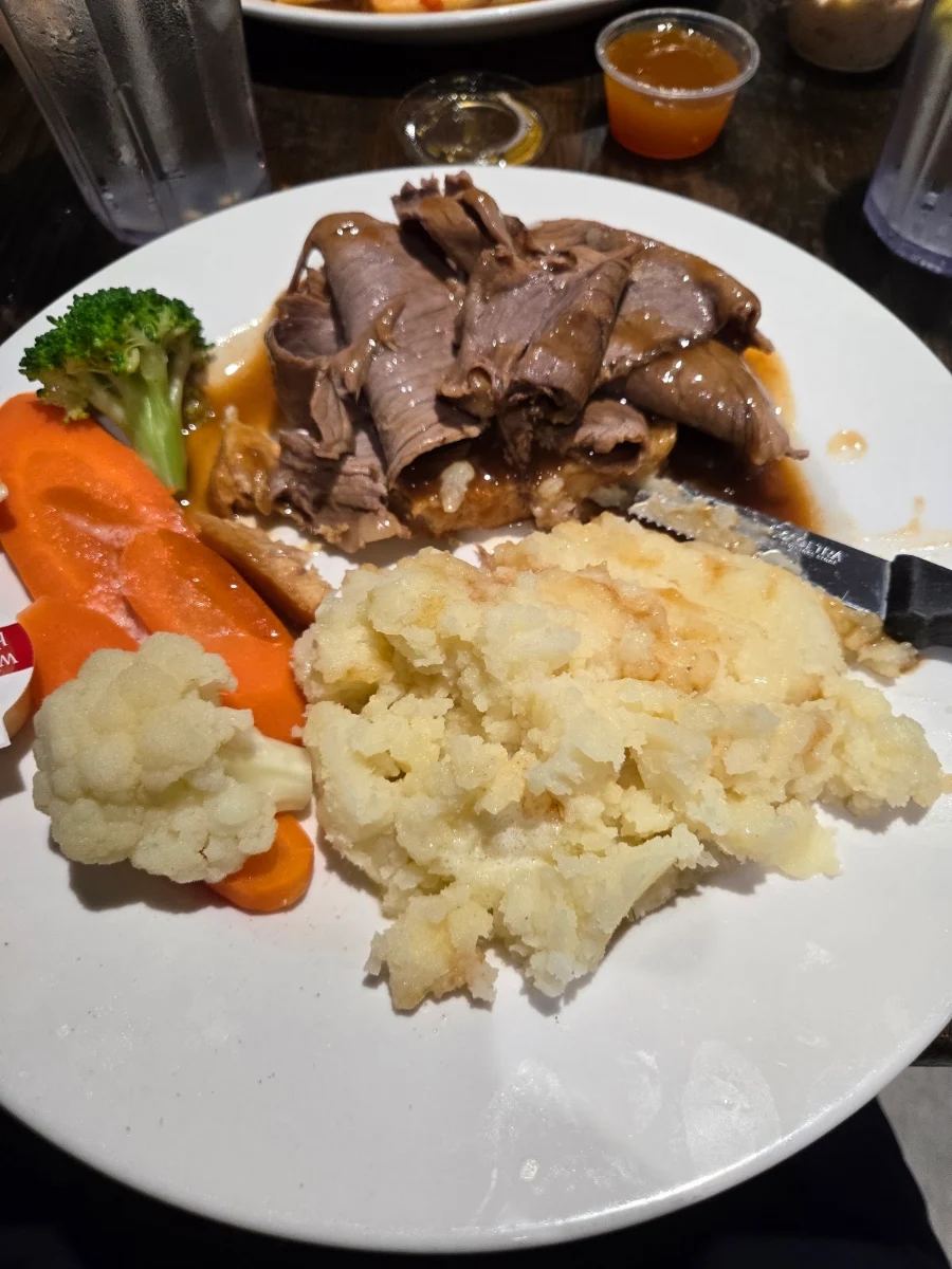 Hot Roast Beef Sandwich