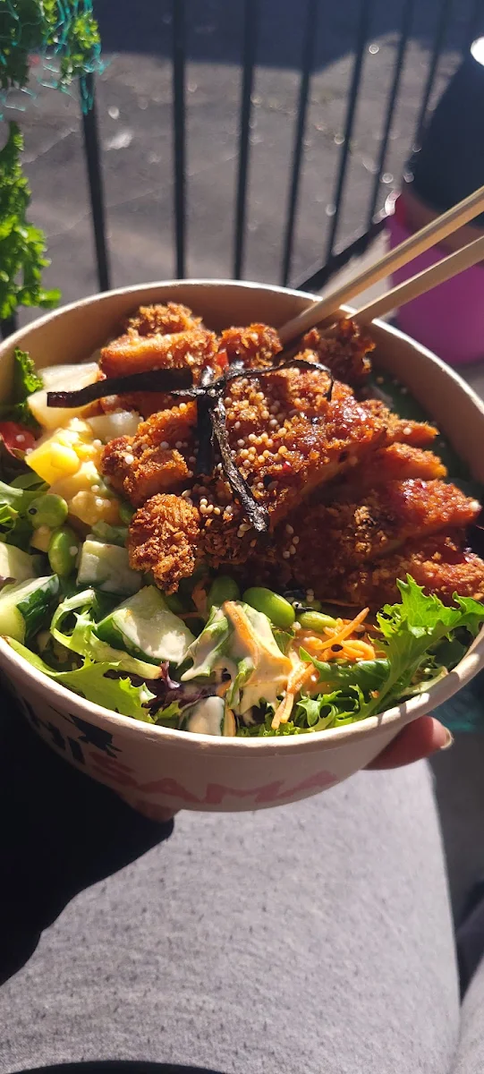 Poke Bowl General TSO's Chicken