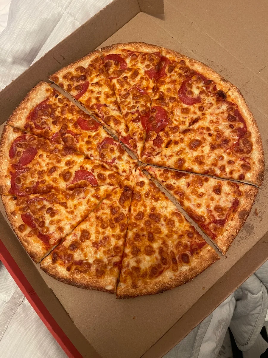One Topping Medium Pizza