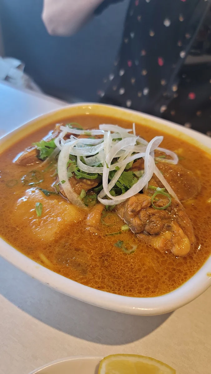 Curry Chicken with Vermicelli