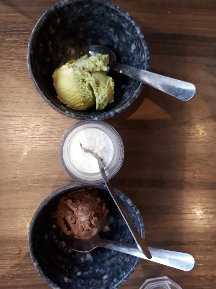 Mango Ice Cream