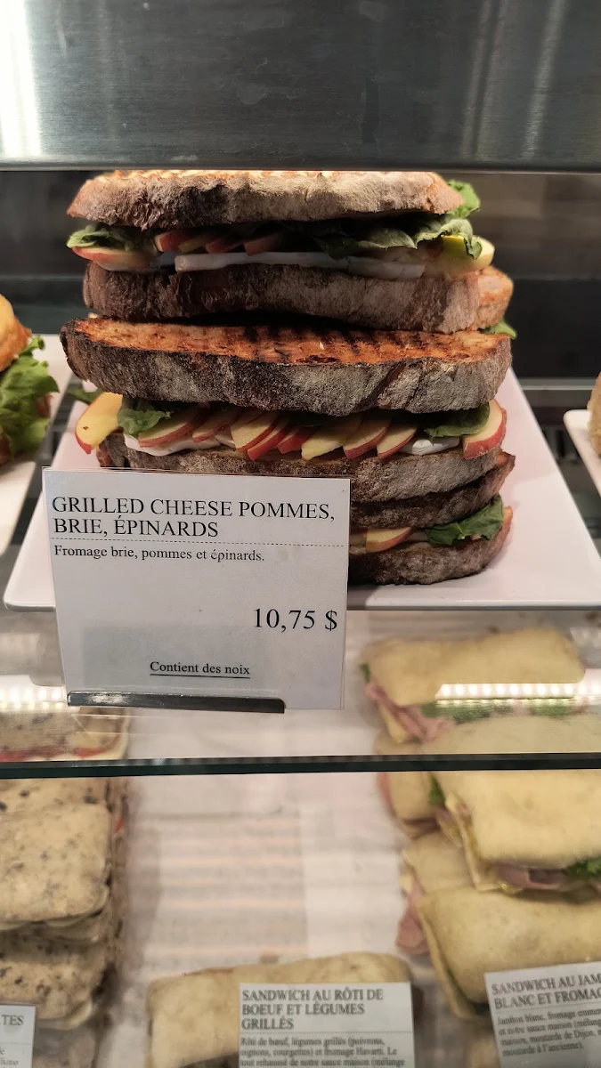 Grilled Cheese Pommes Brie Epinards