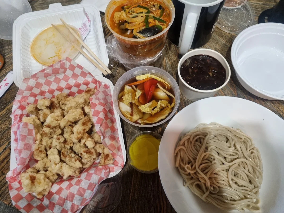 Highlights, 타오타오 Tao Tao Restaurant