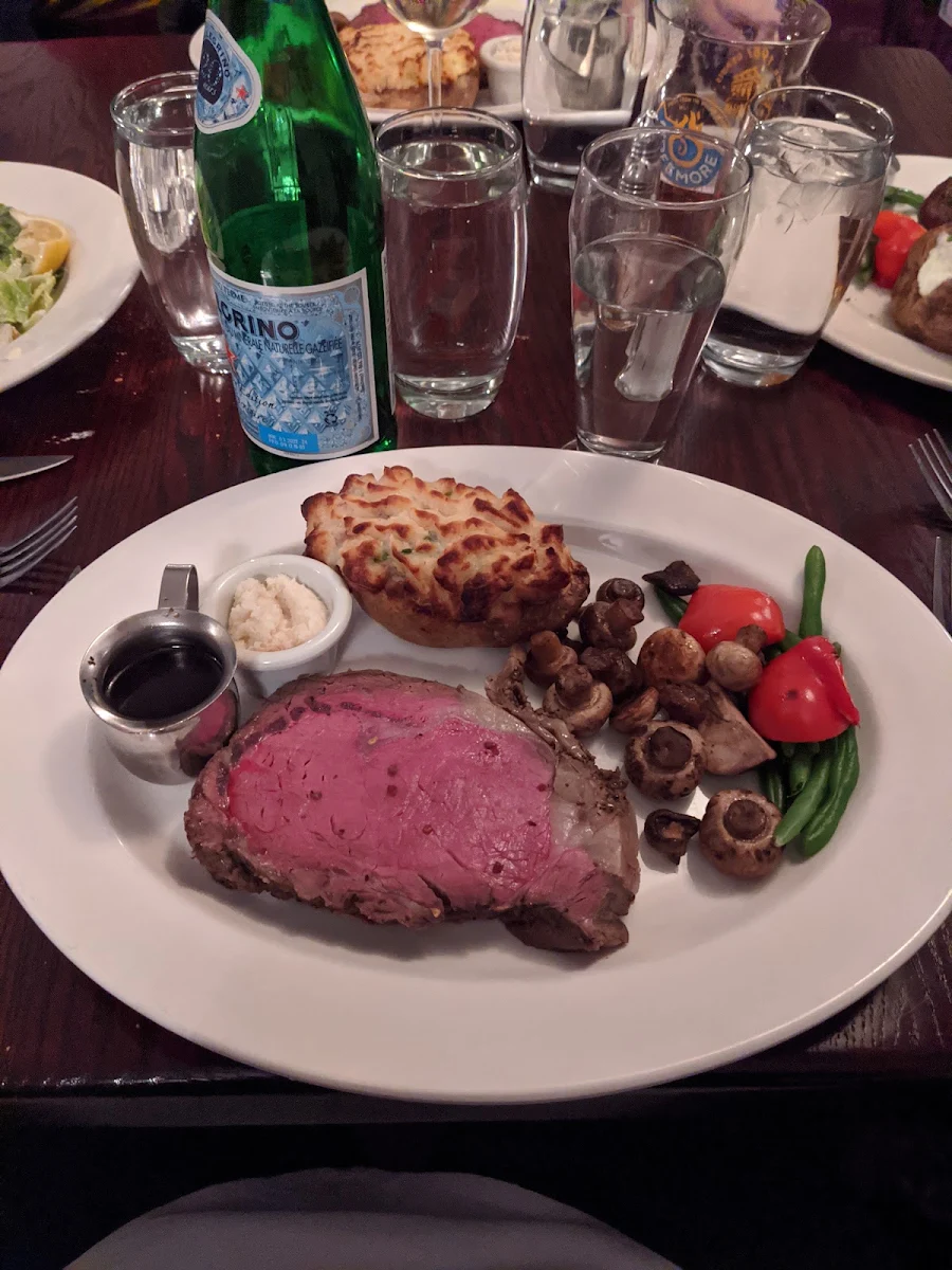 14 Oz Prime Rib