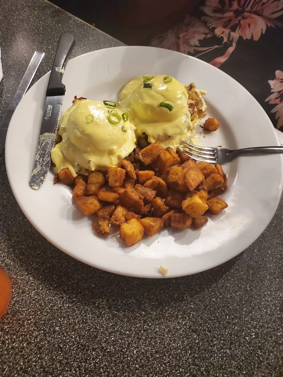Crab Cake Benny