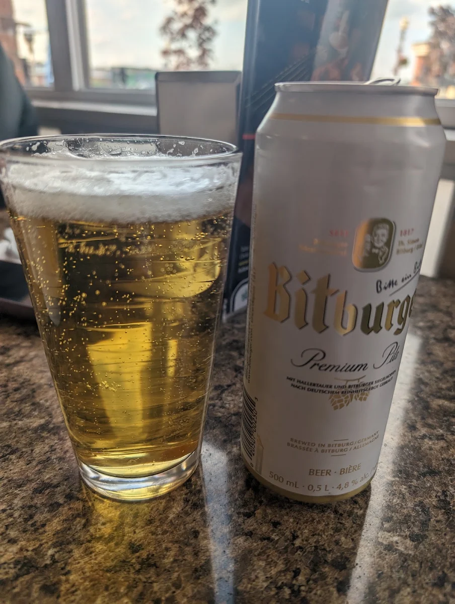Beer, Lisboa Bakery & Grill