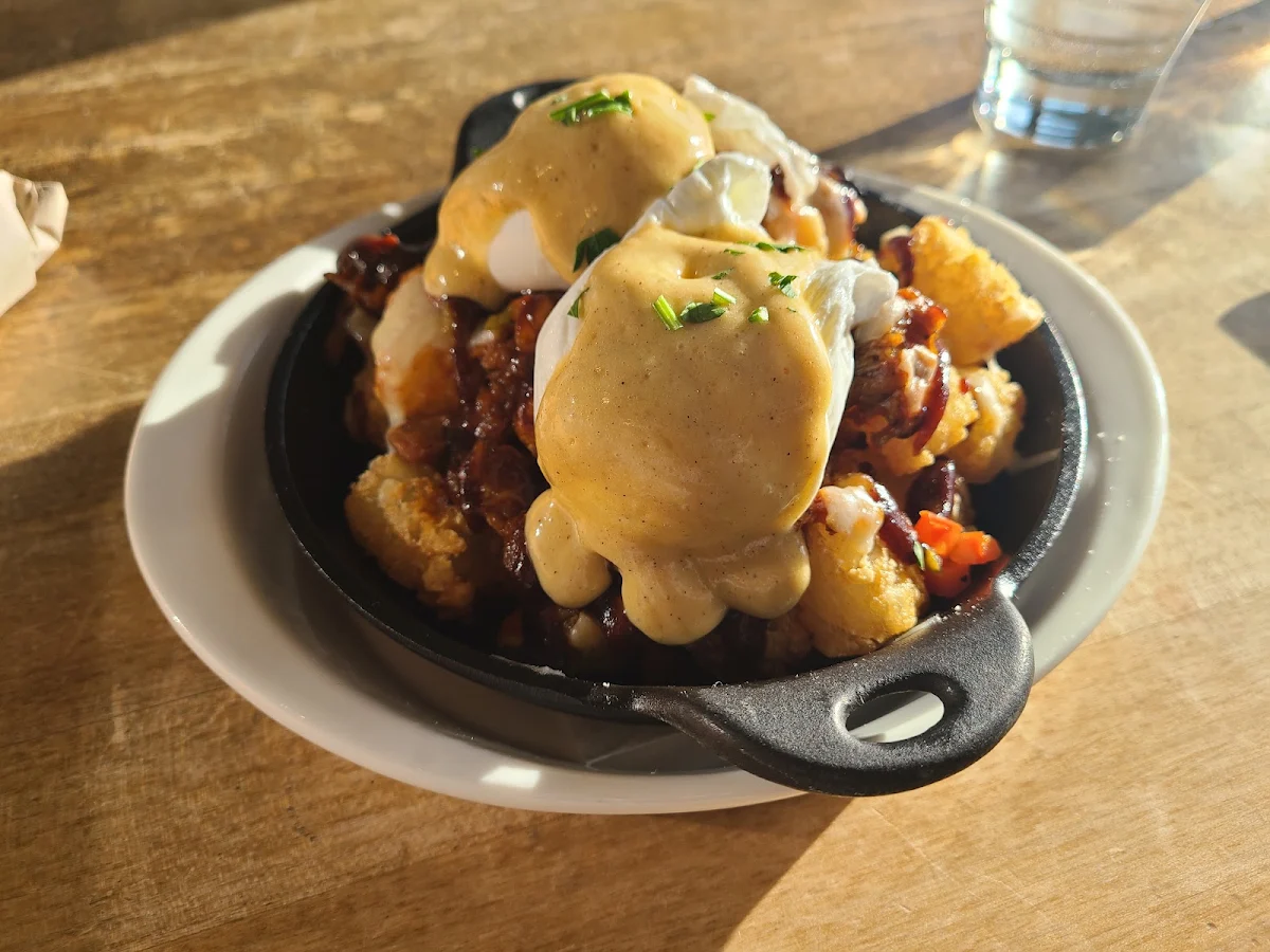 Breakfast Poutine