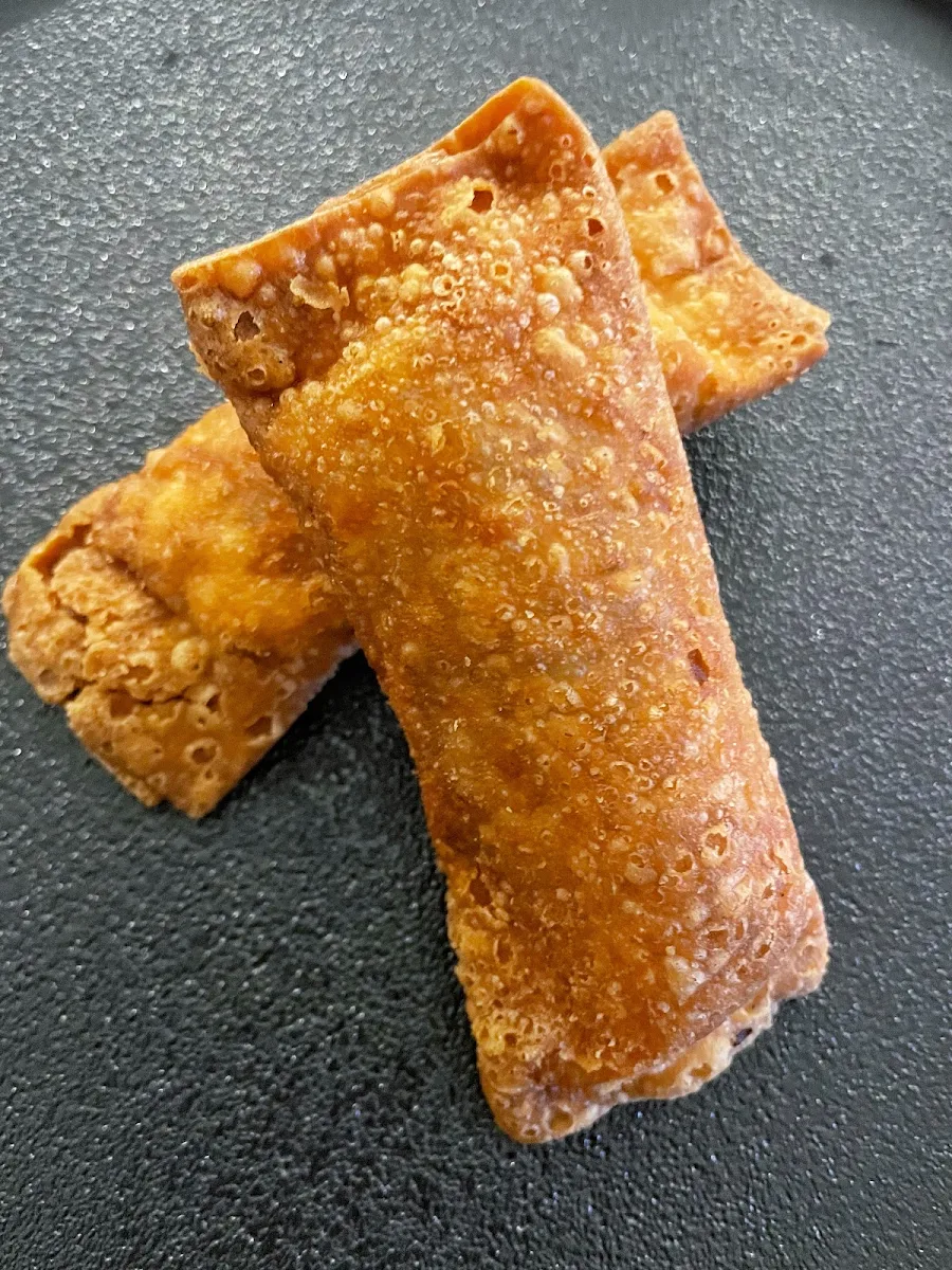 Rouleaux Aux Oeufs Egg Roll